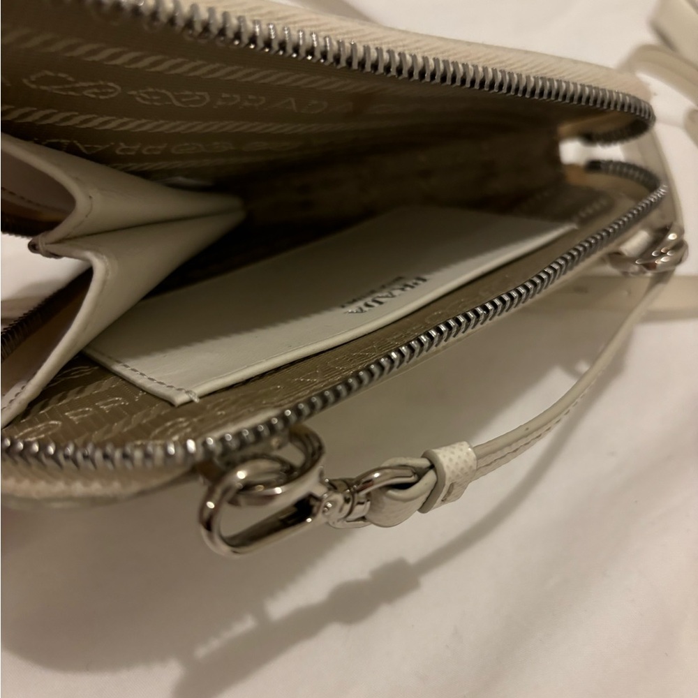 PRADA mini bag! - Picture 6 of 6